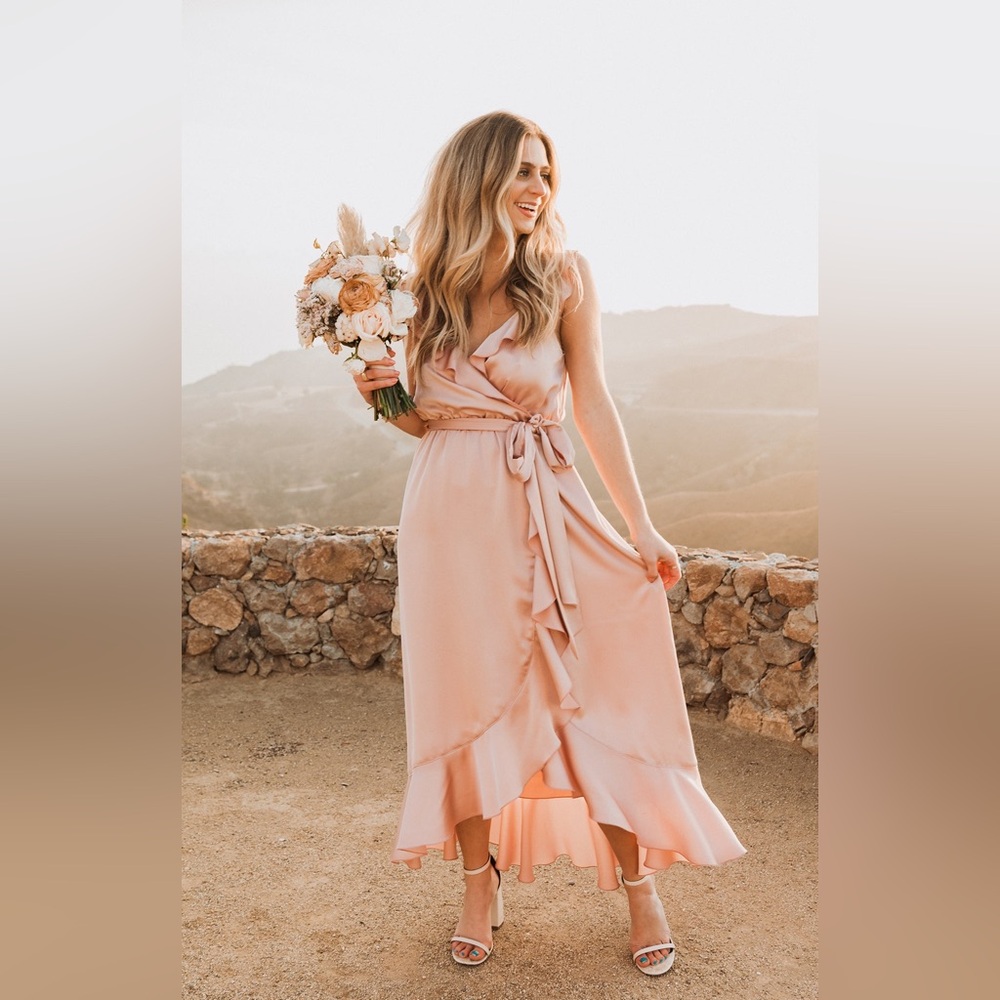NWT Show Me Your Mumu Samantha XS Rose Gold Luxe Satin Ruffle Midi